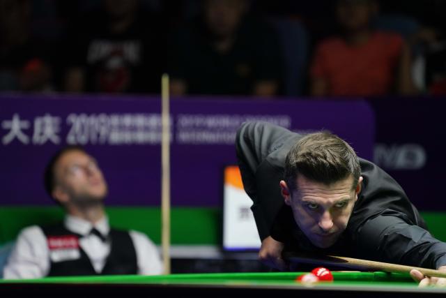 更加深了与 更加深了与