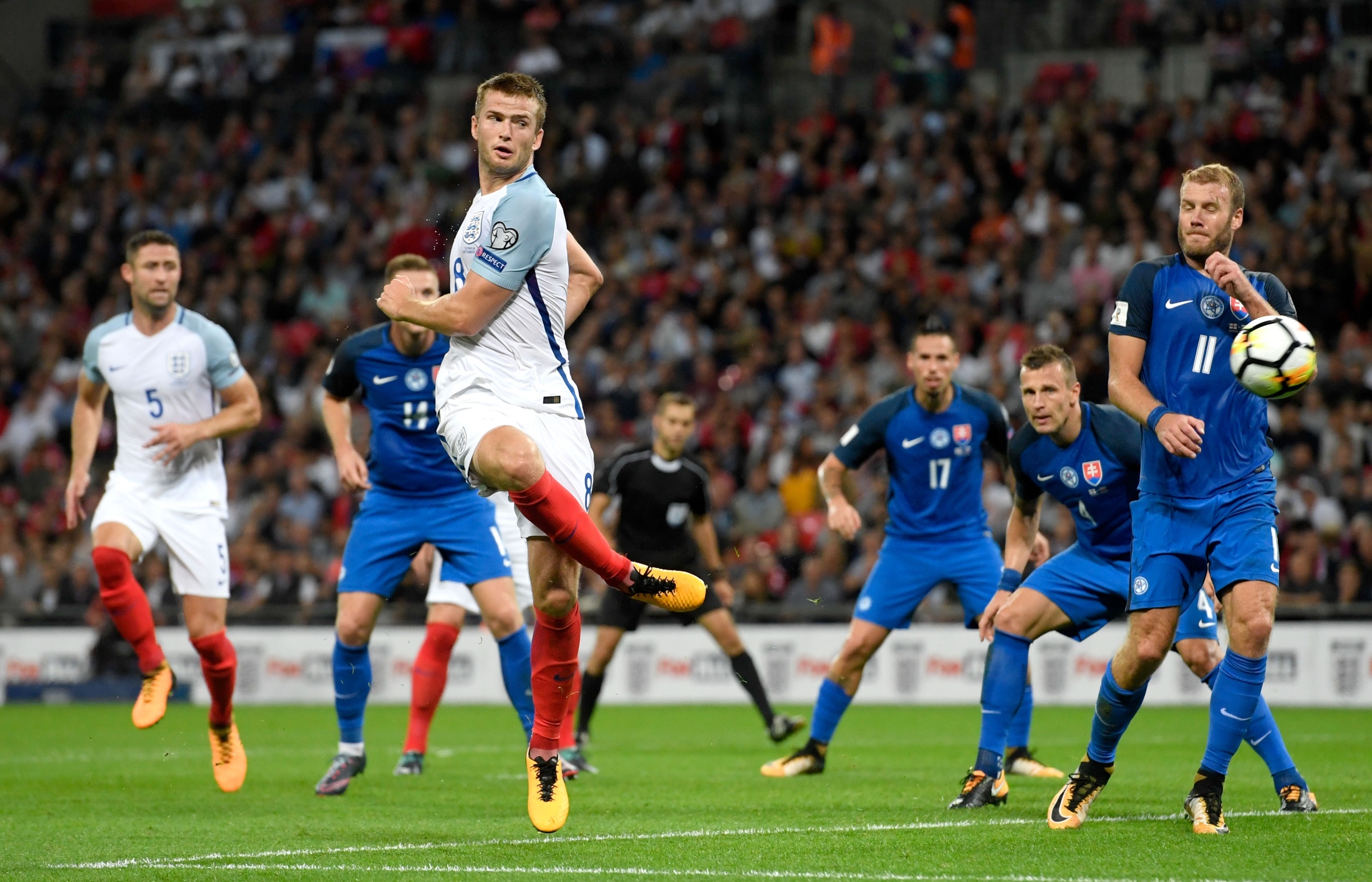 预计缺阵约 预计缺阵约